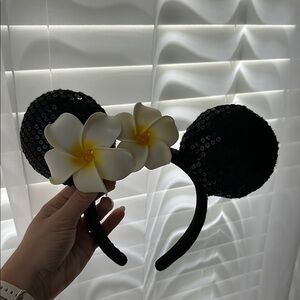 Black Sequin Aulani Flower Minnie Ears Headband Disney